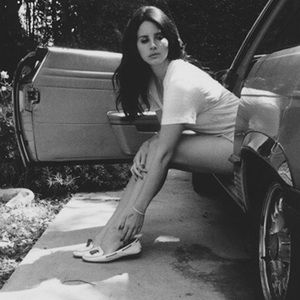 Jerry Sperry Top Sider as seen on Lana del Rey UV